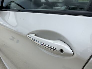 BMW: BMW 5 series: 3 l | 2015 il Sedan — 6