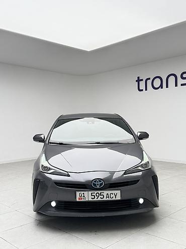 byd e1: Toyota Prius: 2021 г., 1.8 л, Вариатор, Гибрид, Лифтбек — 1
