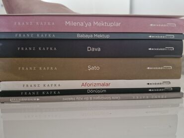 Bədii ədəbiyyat: Franz Kafka kitabları – Minöskül Kitap nəşri Paketdə olan əsərlər: - — 2