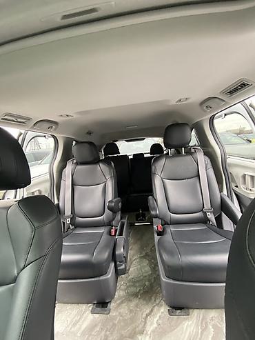 Toyota: Toyota Sienna: 2023 г., 2.5 л, Автомат, Гибрид, Минивэн — 10