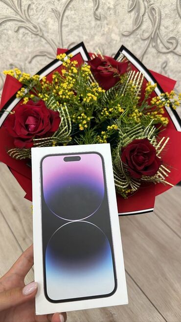 iphone 12 pro max в рассрочку: IPhone 14 Pro Max, Б/у, 256 ГБ, Deep Purple, Зарядное устройство, Защитное стекло, Чехол