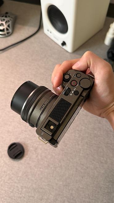 Фотоаппараты: Продается камера Sony ZV-E10 Пробег у камеры: 1375 Комплектация at lalafo.kg — 6 Фотоаппараты: Продается камера Sony ZV-E10 Пробег у камеры: 1375 Комплектация — 6