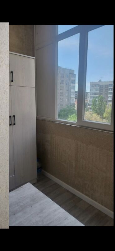 аренда квартир на долгий срок город ош: 1 бөлмө, Кыймылсыз мүлк агенттиги, Чогуу жашоосу жок, Толугу менен эмереги бар