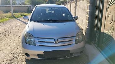 обмен на айфон машина: Toyota Ist: 2003 г., 1.3 л, Автомат, Бензин, Хэтчбэк — 4