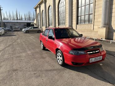 Daewoo: Daewoo Nexia: 2012 г., 1.5 л, Механика, Бензин, Седан