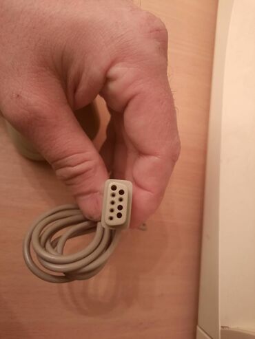 Tastature: Stari retro serijski kuglicni mis na kuglicu - vintage
Ispravan — 3