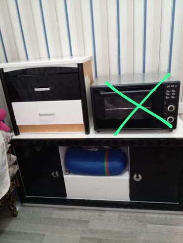 Tv altligi +1 eded tumba
Qiymet 65 azn
Unvan Xirdalan 
Ziko 🦋