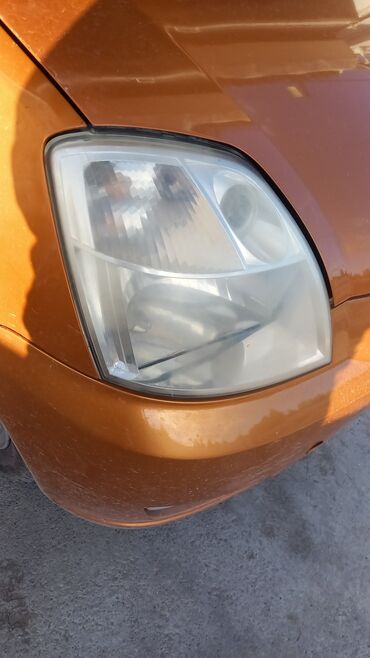 Avtoyumalar: Saralmiş, çirklənmiş, şəffafligi itmiş faralarin və arxa stoplarin — 9