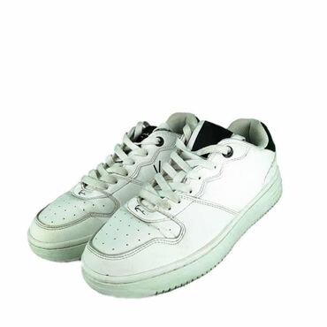 Patike: Patike, veličina - 40 — 2