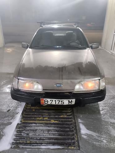Ford: Ford Sierra: 1986 г., 2 л, Механика, Бензин, Седан — 2