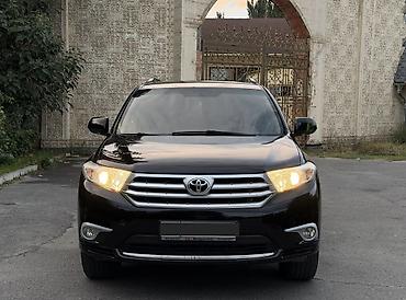 Toyota Highlander: 2010 г., 3.5 л, Автомат, Бензин, Кроссовер at lalafo.kg Toyota Highlander: 2010 г., 3.5 л, Автомат, Бензин, Кроссовер