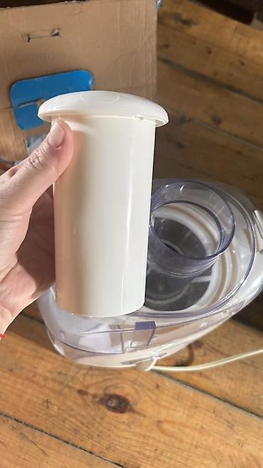 nar gizlin zeng: “Журавінка” şirəçiçəkən (sentrifuqal juicer) — 2