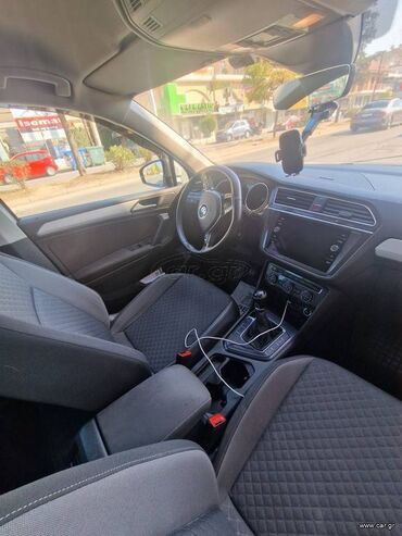 Volkswagen: Volkswagen Tiguan: 1.6 l. | 2018 έ. SUV/4x4 — 5