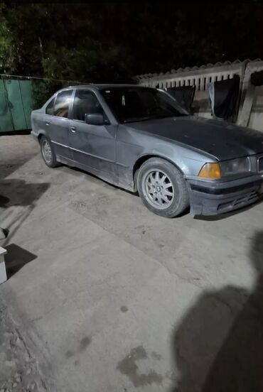 ласети машина: BMW 3 series: 1991 г., 2 л, Механика, Бензин