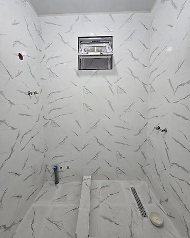 санузла: ✨ Продаётся дом в с. Новопавловка ✨ 🏡 Характеристики: • Участок - 3,7 — 10