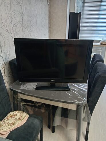 Televizorlar: Televizor LG 82"