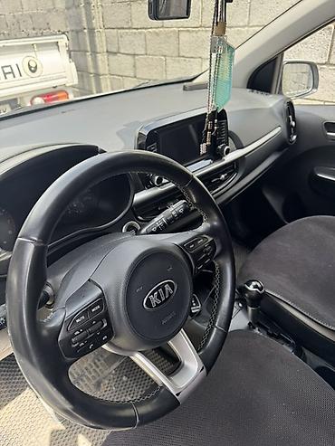 Kia: Kia Morning: 2017 г., Бензин, Хэтчбэк — 7