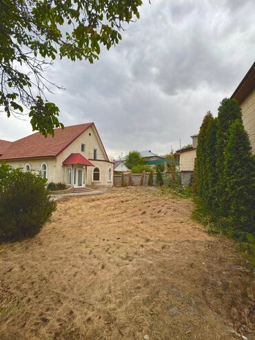 дом для большой компании: 220 кв. м, 6 бөлмө