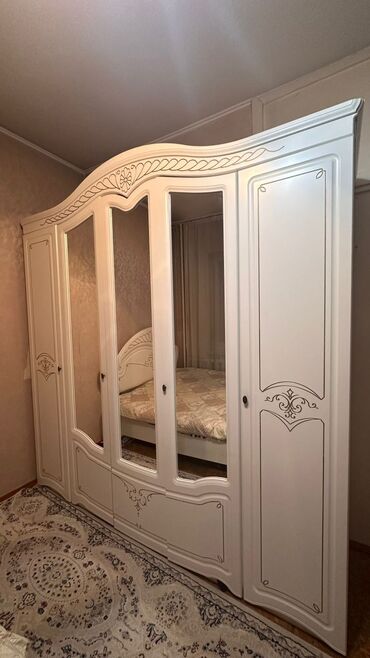шкаф камод: Спальный гарнитур, Двуспальная кровать, Шкаф, Комод, цвет - Белый