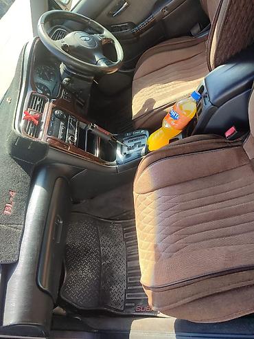 Subaru: Subaru Legacy: 2000 г., Седан — 9