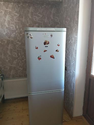 philips genie 2000: İki kameralı məişət soyuducusu - Korpus: gümüşü rəng, üstdə soyuducu — 1