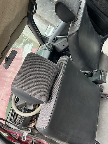 Volkswagen: Volkswagen Passat: 1989 г., 1.8 л — 10