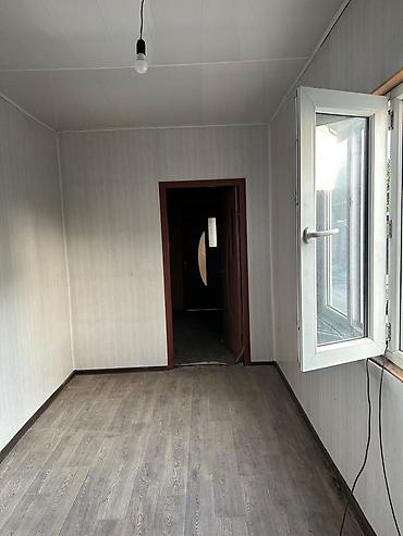 бутка на атего: 🏢 Продаётся 40-футовый контейнер, переоборудованный под офис Продаётся — 4
