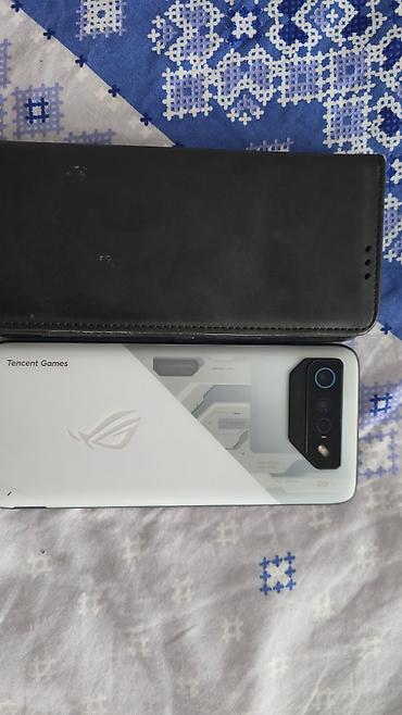 mini pc: Asus ROG Phone 7, Б/у, 256 ГБ, цвет - Белый — 2