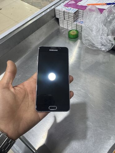 Mobil telefon və aksesuarlar: Samsung Galaxy A5 2016, 16 GB, rəng - Qara, Barmaq izi, Sensor, İki sim kartlı