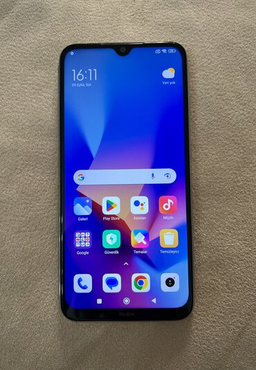 Mercedes-Benz: Redmi not 8 yaddash 64 problemi yoxdur ancaq telefon ustunde verilir