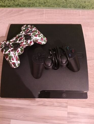 PS3 (Sony PlayStation 3): Satilir.42 oyun var qiymet 220 azn endirim olunacaq