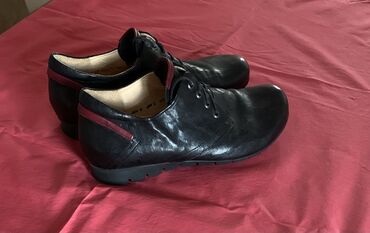 сланцы кожаные: Tuflilər, Tommy Hilfiger, Ölçü: 42.5, rəng - Qara, İşlənmiş