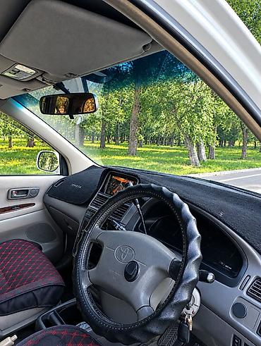 тойота: Toyota Gaia: 2000 г., Автомат, Бензин, Минивэн — 5