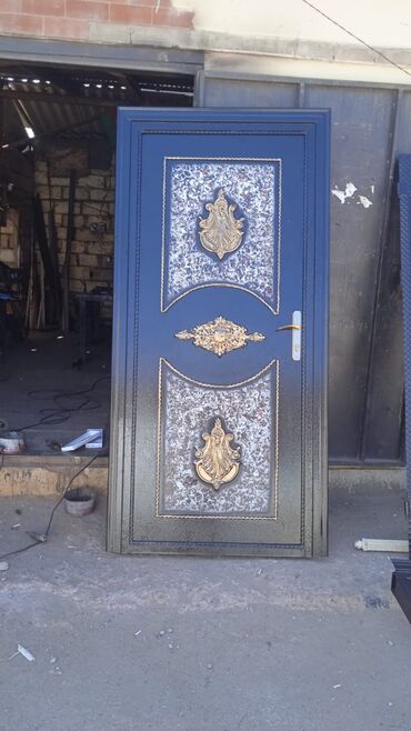 Giriş qapıları: 170 azn basdiyan demir seyf qapılar peşakar usdalar tərəfindən yığılır -da lalafo.az — 8 Giriş qapıları: 170 azn basdiyan demir seyf qapılar peşakar usdalar tərəfindən yığılır — 8