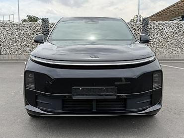 byd e6: Lixiang L6: 2024 г., 1.5 л, Автомат, Гибрид, Кроссовер — 3