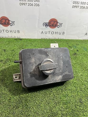 Бачок Hyundai Б/у, Оригинал, Корея