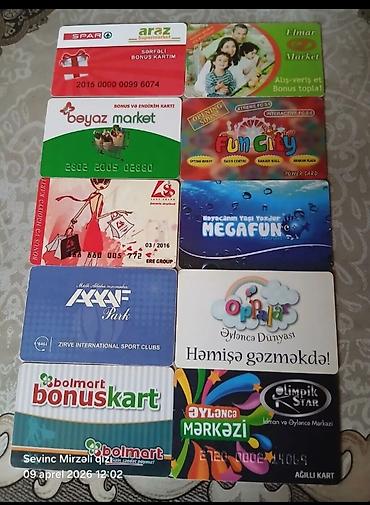Məhsul: Müxtəlif mağaza, əyləncə mərkəzi və bank kartları kolleksiyası