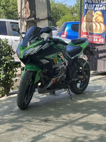 бу мотоцикл: Спортбайк Kawasaki, 250 куб. см, Бензин, Чоңдор үчүн, Колдонулган