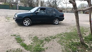 электро машине: Volkswagen Vento: 1995 г., 1.8 л, Механика, Бензин, Седан — 1