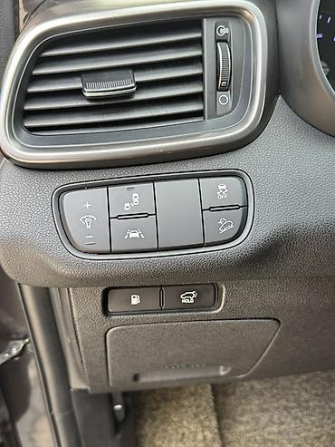 Kia: Kia Sorento: 2018 г., 2.2 л, Кроссовер — 9