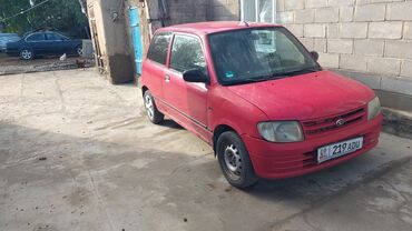 авто рага: Daihatsu Cuore: 2001 г., 1 л, Механика, Бензин, Седан