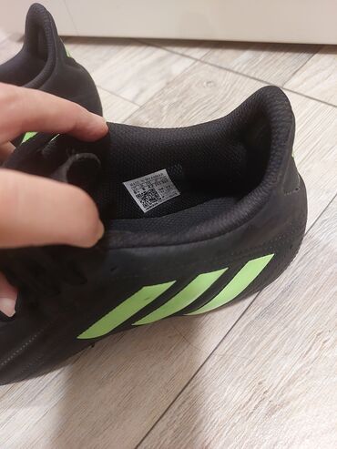 a class makasin qiymeti: Orjinal adidas trendyoldan sifaris olunub 120m 1 defe otun ustunde