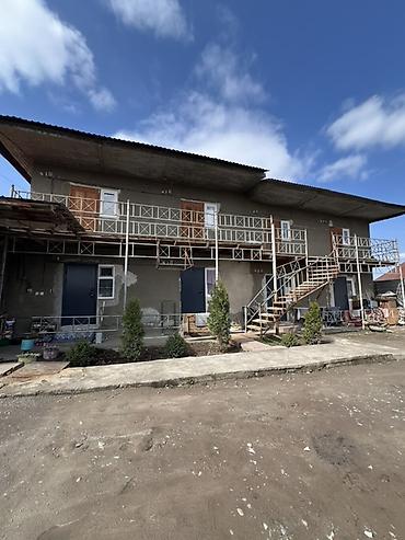 Продажа отелей и хостелов: Продаю квартирный бизнес Р Ак-Ордо 2 Доход 80000сом ежемесячно — 1