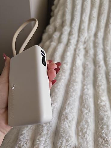 Повербанки: Xiaomi 67W Max Power Bank 10000 (inteqrə olunmuş kabel ilə) - Tutum — 3