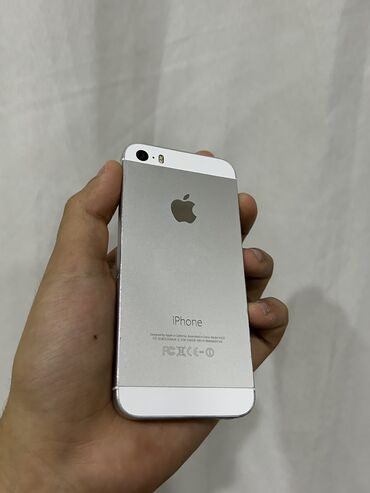 iphone 5s black: IPhone 5s, 16 GB, Matte Silver, Barmaq izi