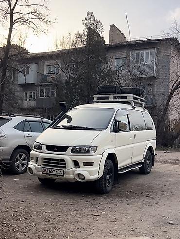 на гелика: Mitsubishi Space Gear: 2002 г., 3 л, Автомат, Минивэн — 1