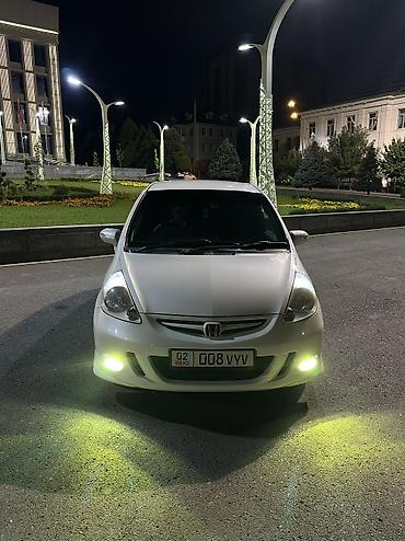 Honda: Honda Fit: 2004 г., 1.5 л, Автомат, Бензин, Хэтчбэк at lalafo.kg — 12 Honda: Honda Fit: 2004 г., 1.5 л, Автомат, Бензин, Хэтчбэк — 12