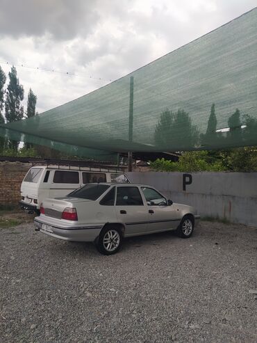 Daewoo: Daewoo Nexia: 2006 г., 1.5 л, Механика, Бензин, Седан
