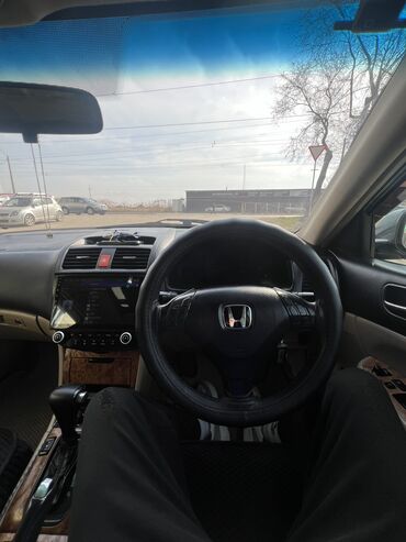 Honda: Honda Accord: 2004 г., 2.4 л, Автомат, Бензин, Универсал — 8