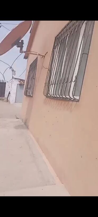 Tavalar: 70 kv. m, 3 otaqlı, Kombi, Qaz, İşıq